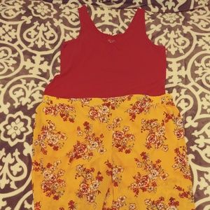 Super cute plus size outfit!